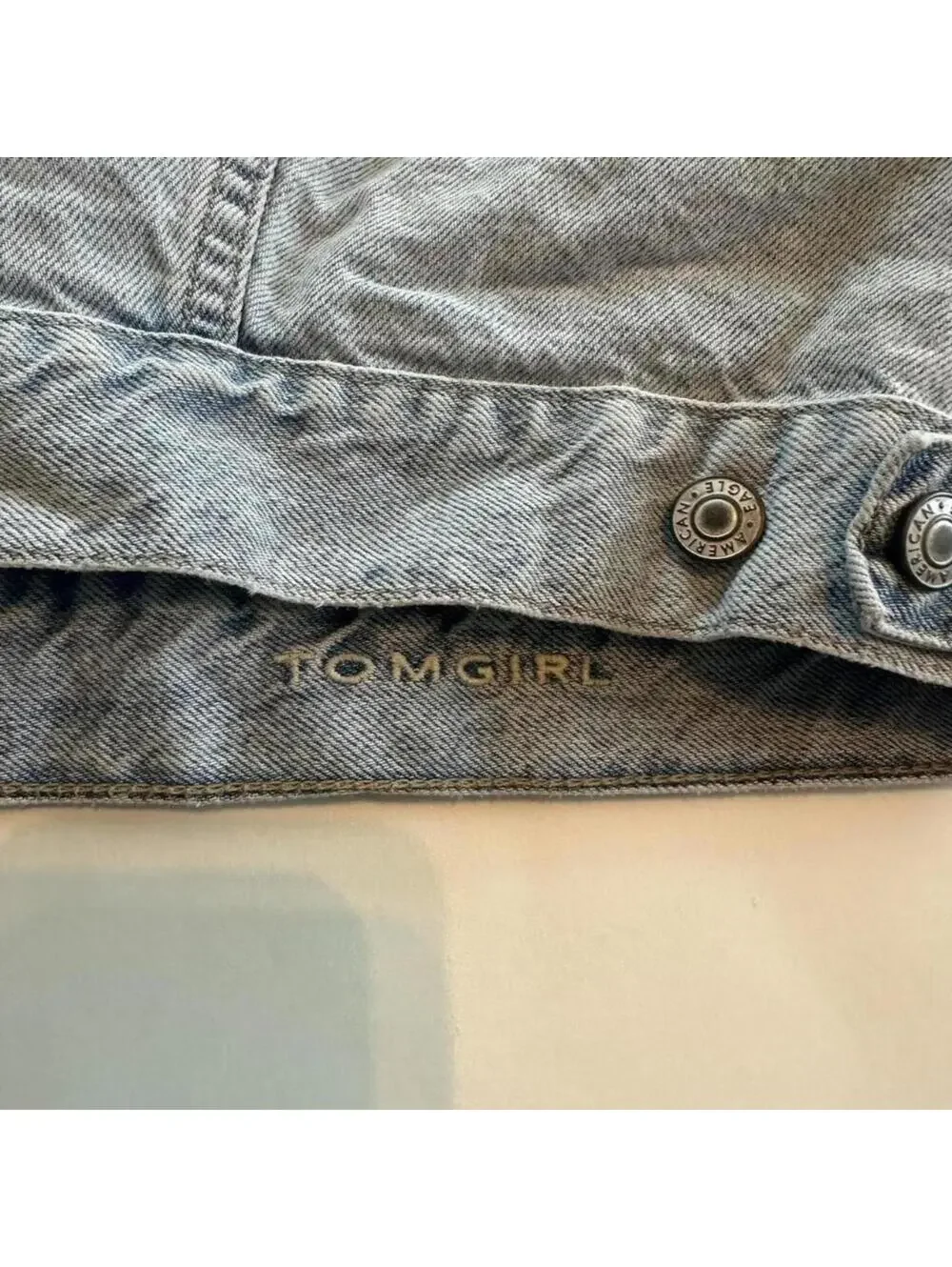 AEO cropped denim jacket- size large